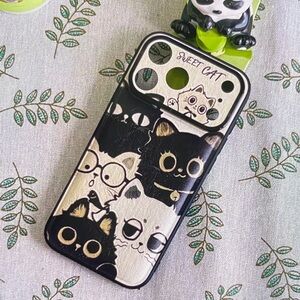 Cute Cat Design Phone Case - Black and Cream